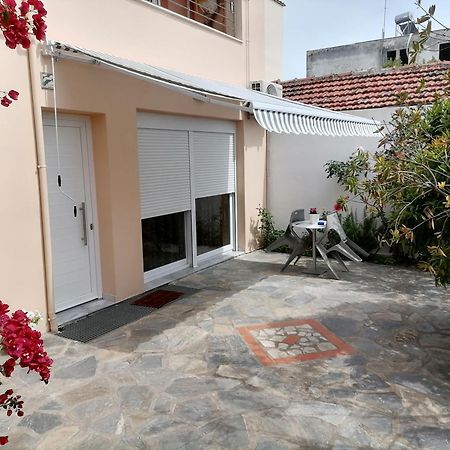 וולוס Στουντιο Βολος Ν Ιωνια מראה חיצוני תמונה