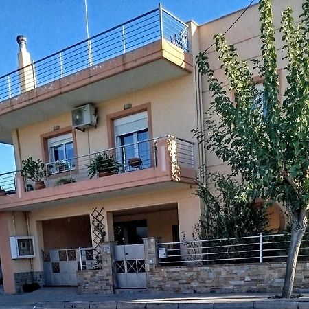 וולוס Στουντιο Βολος Ν Ιωνια מראה חיצוני תמונה